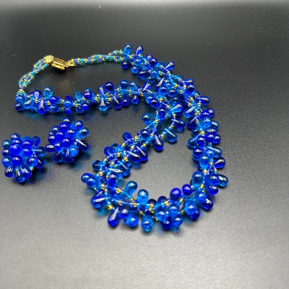 Vintage CZECH element blue teardrop glass beads clips on earrings and necklace - Picture 4 of 16